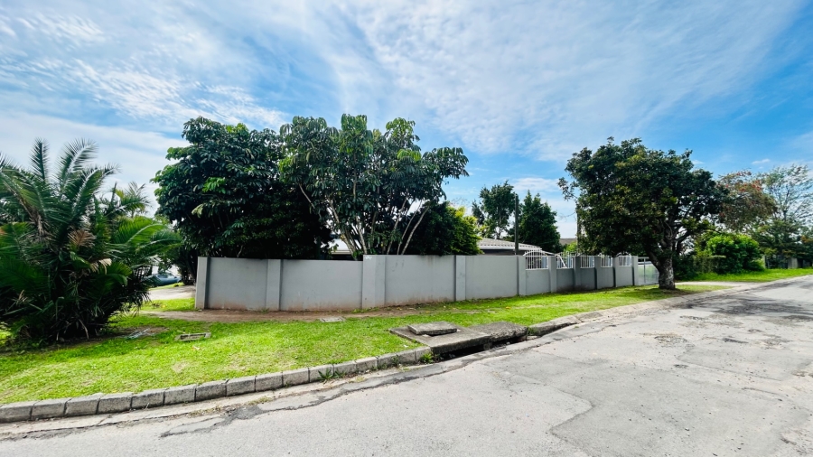 4 Bedroom Property for Sale in Southernwood Eastern Cape